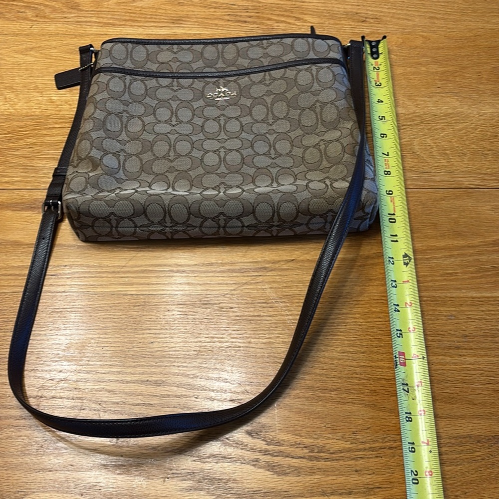 Coach Brown and Beige Signature Crossbody Bag - Picture 3 of 12